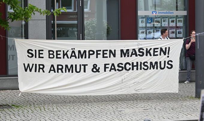 Gelungene und erfolgreiche Kundgebung „Für eine Solidarität die über den eigenen Tellerrand hinausweist“!